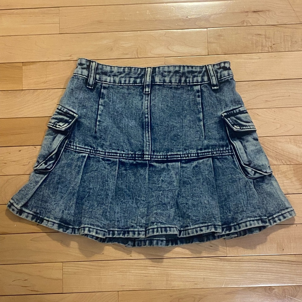Denim mini skirt. NWOT. - Picture 2 of 2